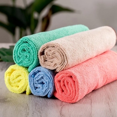 kopen Gepersonaliseerd lichtgewicht Microfiber Handdoek Huis Reiniging Zachte Microfiber Stof online manufacture
