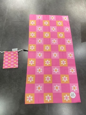 Buy Waffle Style Beach Towel Beach Bag Customizable Microfiber Material online manufacture