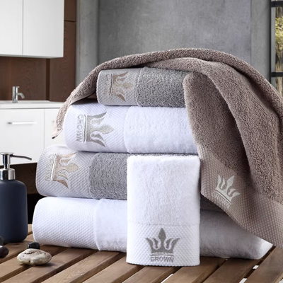 comprar Toallas de baño de hotel de algodón 100% ahorrando espacio amigable para la piel altamente absorbente online manufacture