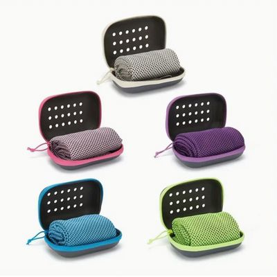Compact Lightweight Microfiber Gym Towel with Quick Dry Technology for Active Lifestyles