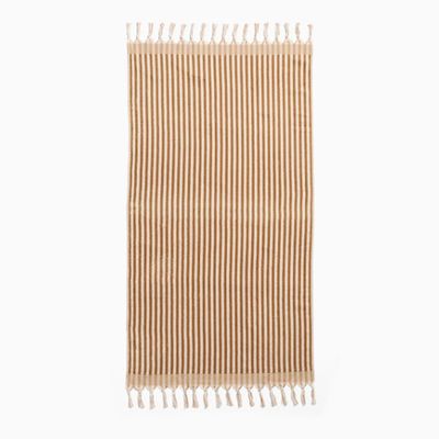 600 GSM Luxury Beach Towel with Premium Long-Staple Cotton and Ultra Plush Pile for Resort-Quality Comfort