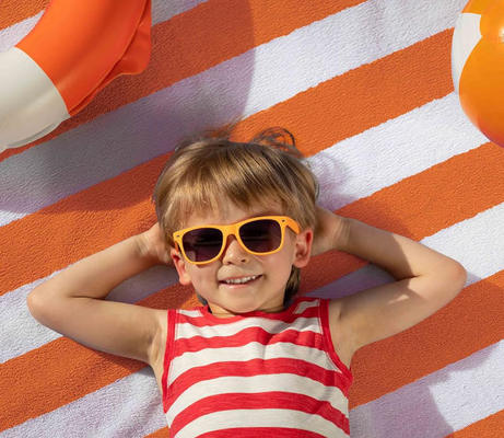 Premium Combed Cotton Beach Towel with Yarn-dyed Technic and Lightweight Design for Ultimate Comfort