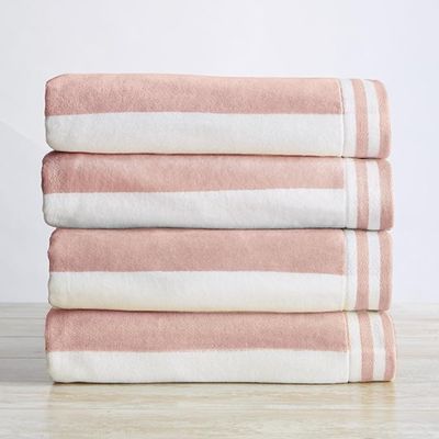 Resort Collection Luxury Beach Towels for Exclusive Poolside, Spa, and Coastal Retreats